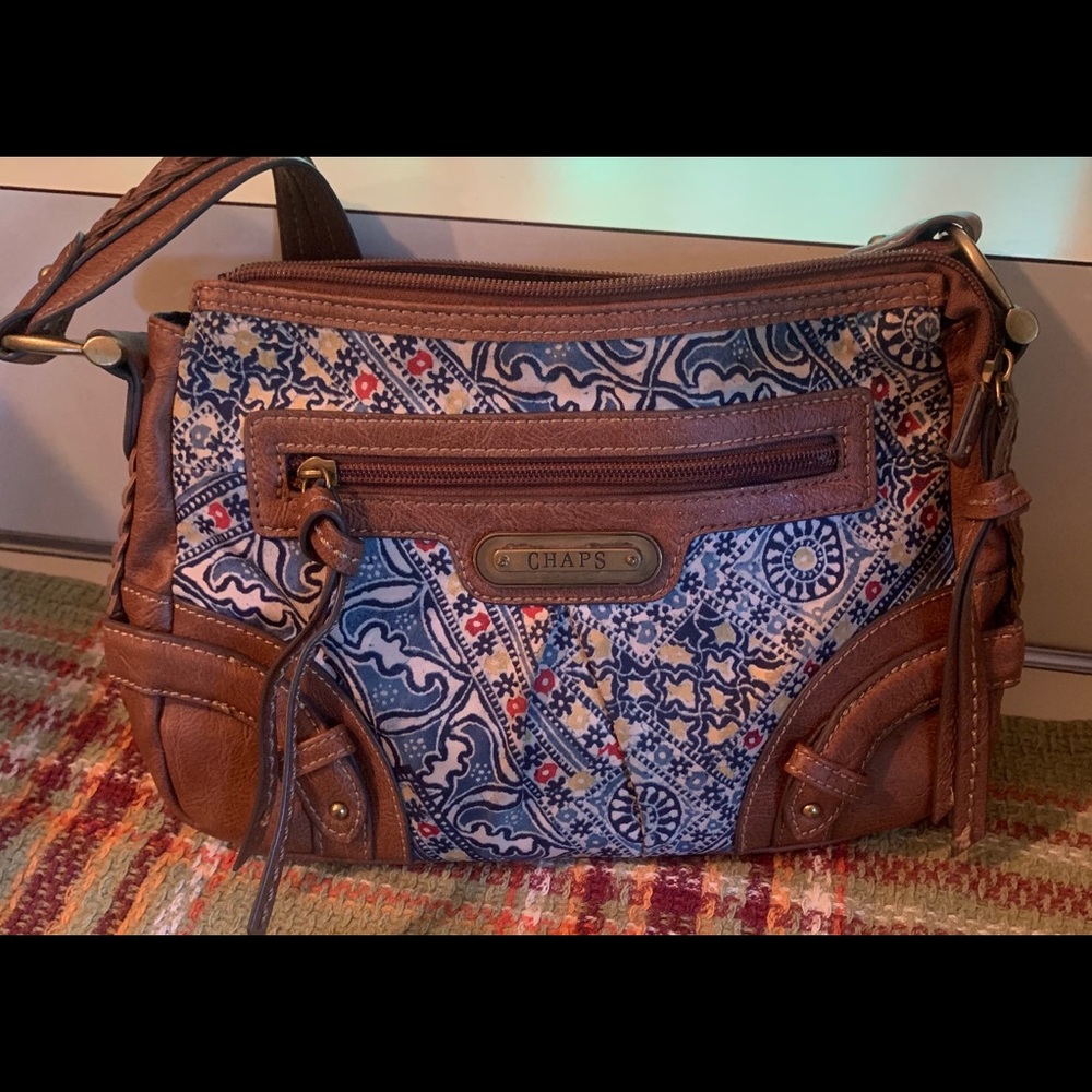Chaps shoulder bag